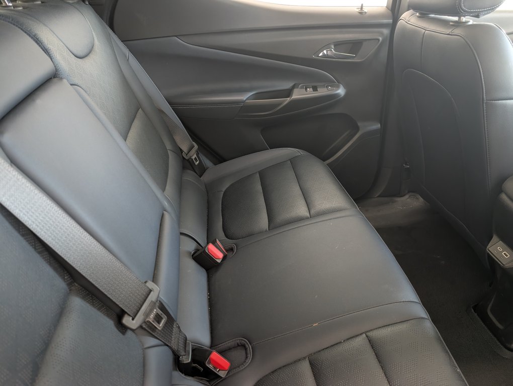 2022 Chevrolet Bolt EUV Premier in Magog, Quebec - 7 - w1024h768px