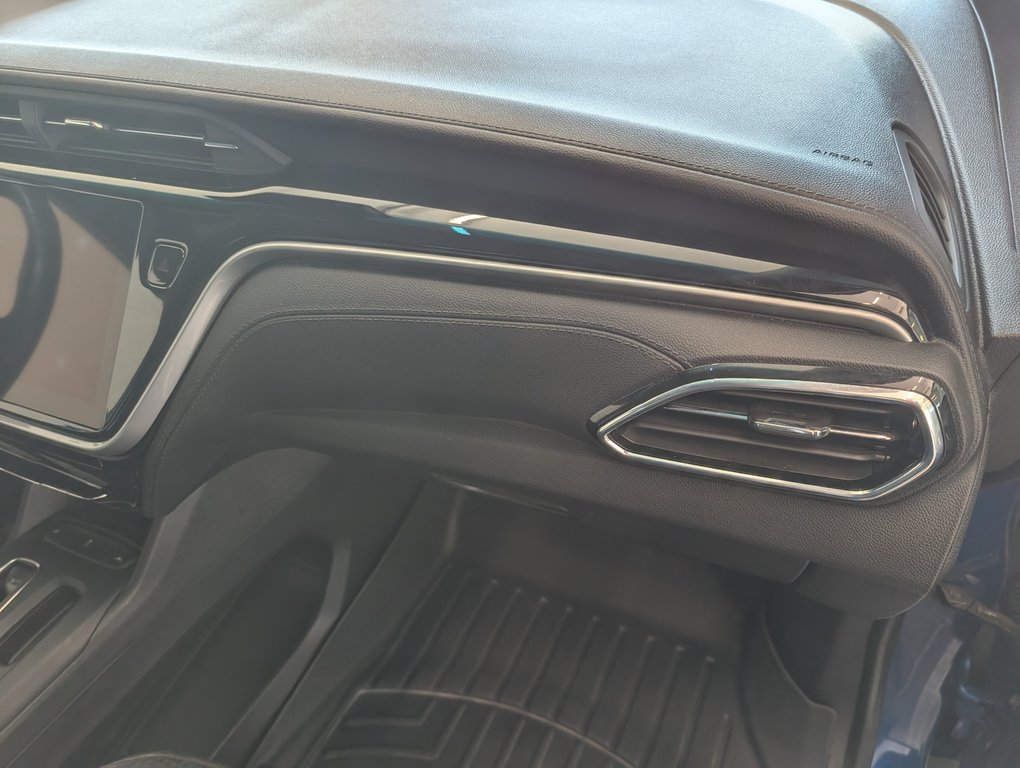 2023 Chevrolet Bolt EV 1LT in Magog, Quebec - 8 - w1024h768px