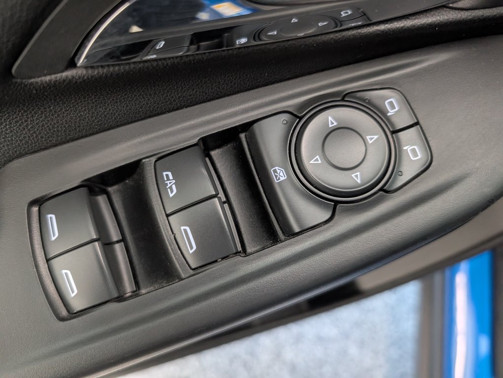 2023 Chevrolet Bolt EV 1LT in Magog, Quebec - 13 - w1024h768px
