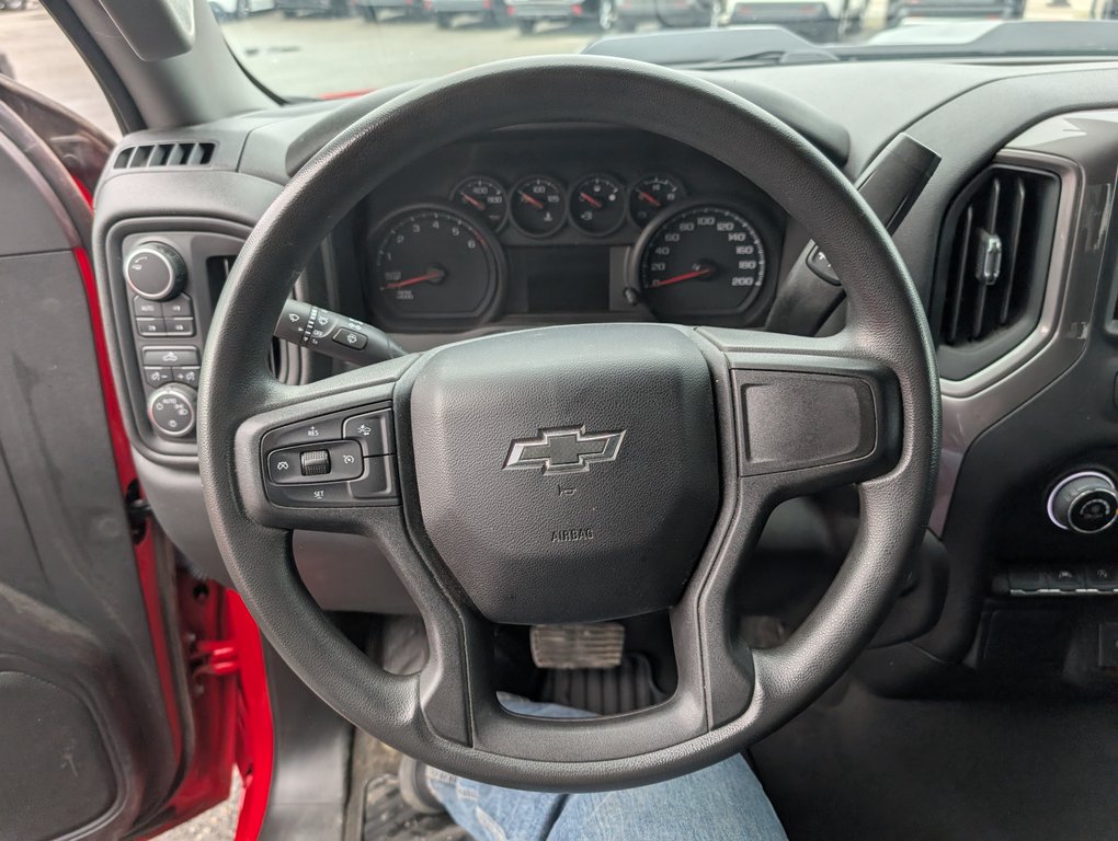Chevrolet Silverado 1500 Custom Trail Boss 2022 à Magog, Québec - 16 - w1024h768px