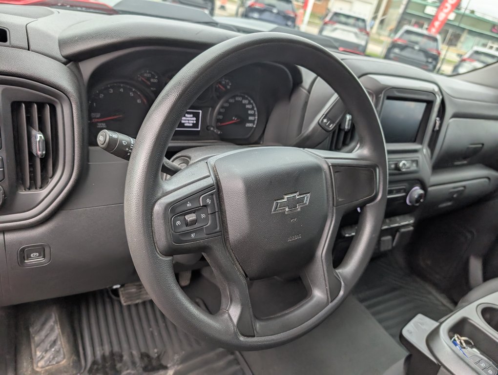 Chevrolet Silverado 1500 Custom Trail Boss 2022 à Magog, Québec - 13 - w1024h768px