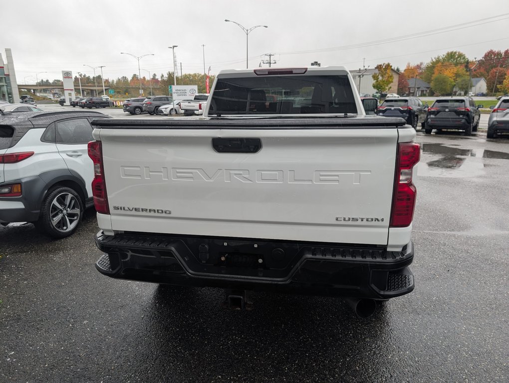 2022 Chevrolet Silverado 2500HD Custom MOTEUR 6.6L DIESEL in Magog, Quebec - 5 - w1024h768px