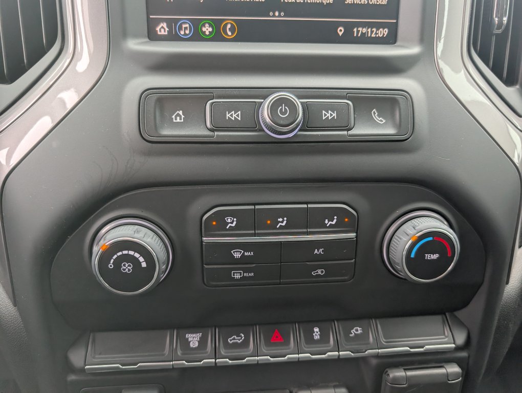 2022 Chevrolet Silverado 2500HD Custom MOTEUR 6.6L DIESEL in Magog, Quebec - 18 - w1024h768px