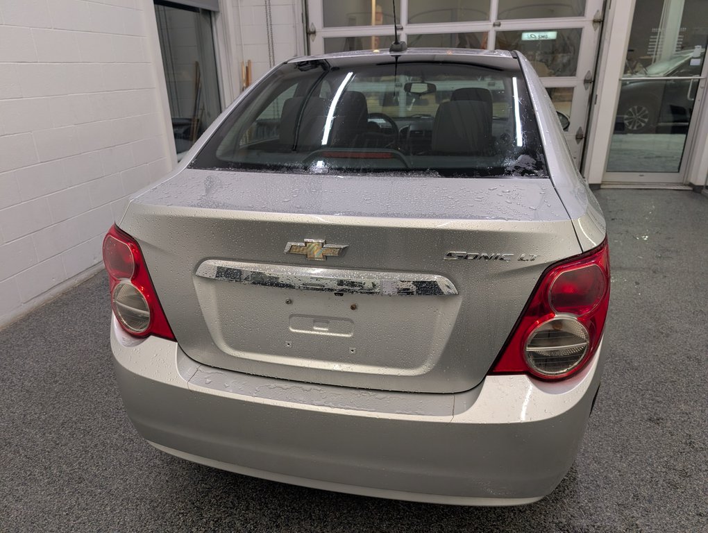 Chevrolet Sonic LT, AUTOMATIQUE, 2015 à Magog, Québec - 4 - w1024h768px