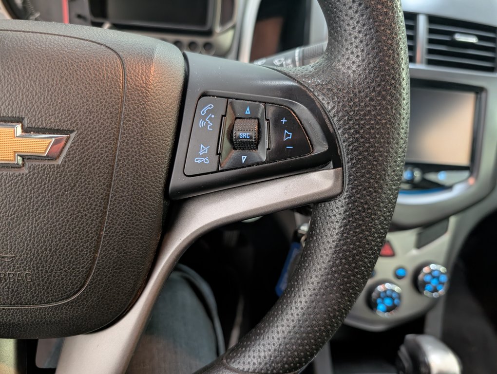 Chevrolet Sonic LT, AUTOMATIQUE, 2015 à Magog, Québec - 20 - w1024h768px