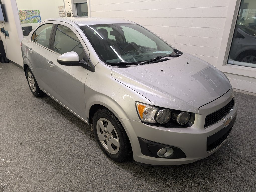 Chevrolet Sonic LT, AUTOMATIQUE, 2015 à Magog, Québec - 1 - w1024h768px