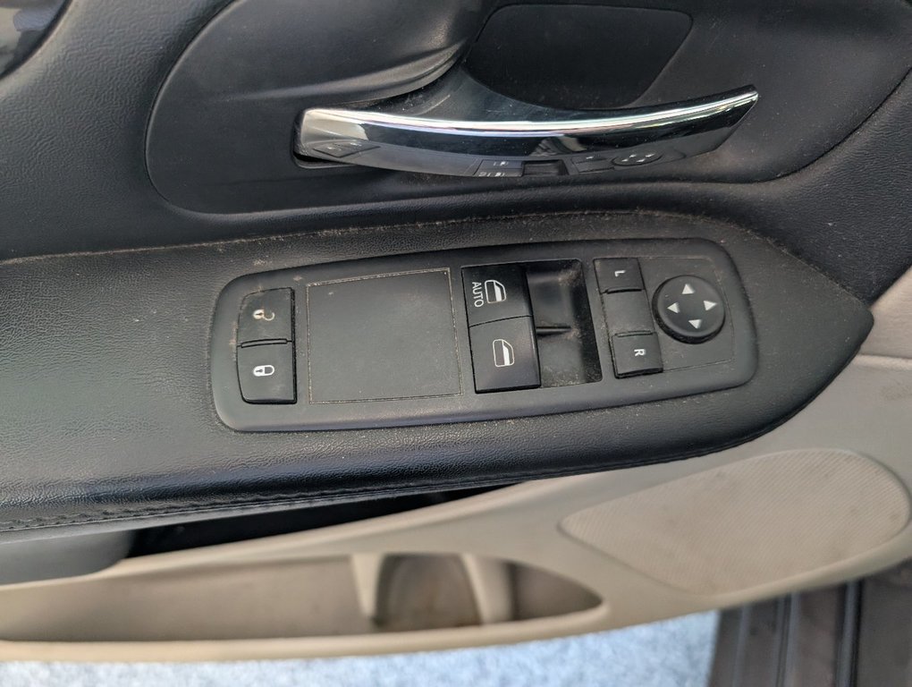 Dodge Grand Caravan Canada Value Package 2017 à Magog, Québec - 15 - w1024h768px