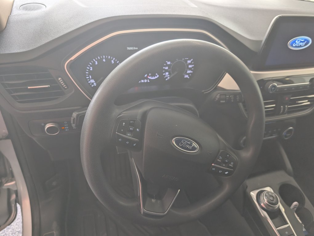 2020 Ford Escape SE AWD, in Magog, Quebec - 9 - w1024h768px