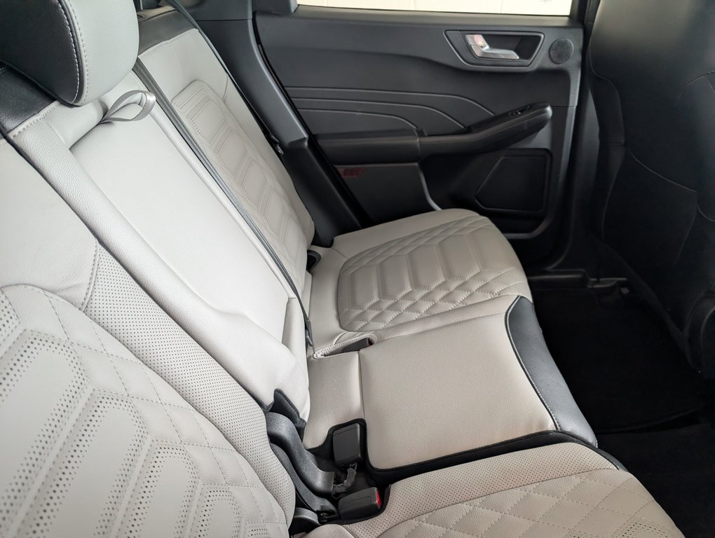 2023 Ford Escape PHEV in Magog, Quebec - 7 - w1024h768px