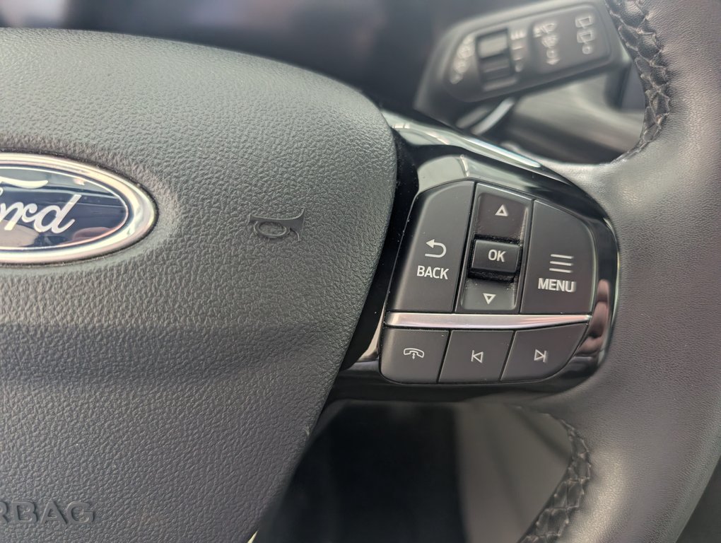 2023 Ford Escape PHEV in Magog, Quebec - 19 - w1024h768px