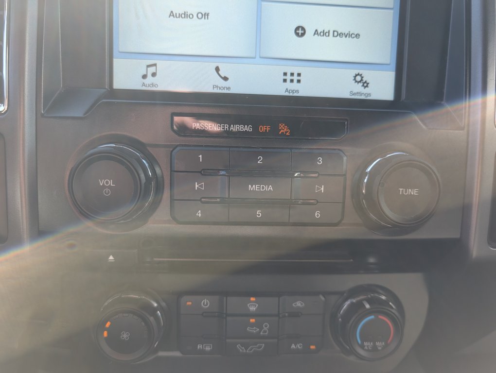 2016 Ford F-150 Supercrew XLT 4X4 in Magog, Quebec - 19 - w1024h768px
