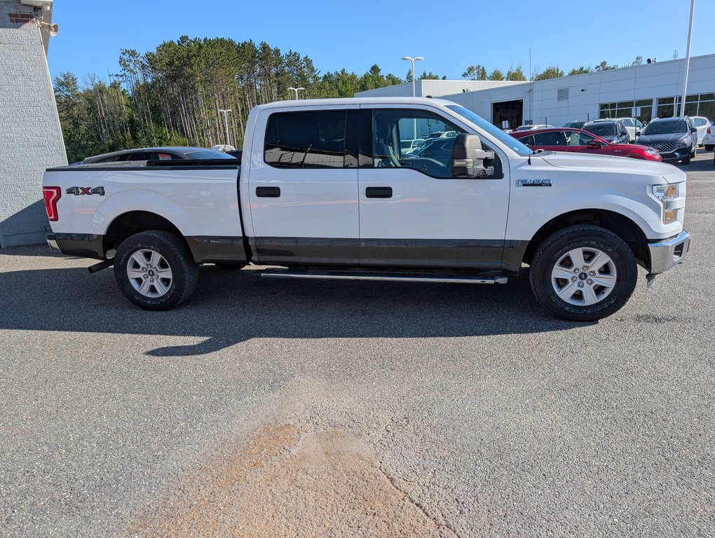 2016 Ford F-150 Supercrew XLT 4X4 in Magog, Quebec - 3 - w1024h768px