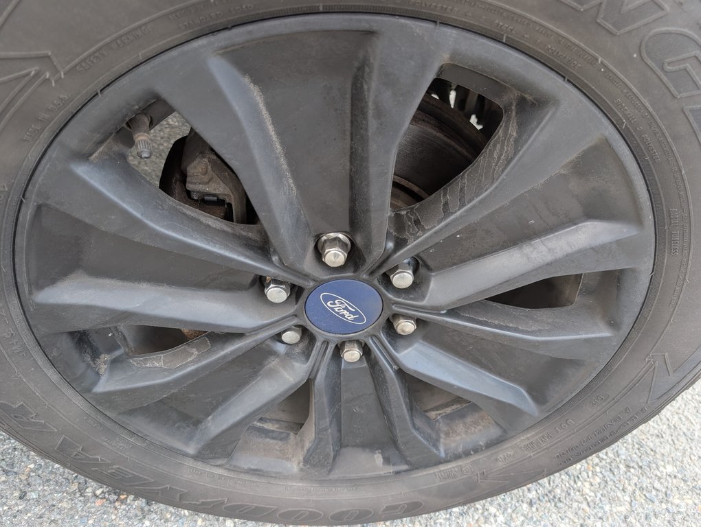 Ford F-150 XLT FX4 4X4, 2019 à Magog, Québec - 27 - w1024h768px