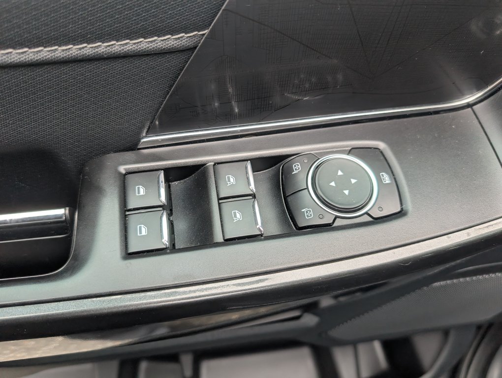 2021 Ford F-150 SUPERCREW XLT FX4 4X4, in Magog, Quebec - 17 - w1024h768px