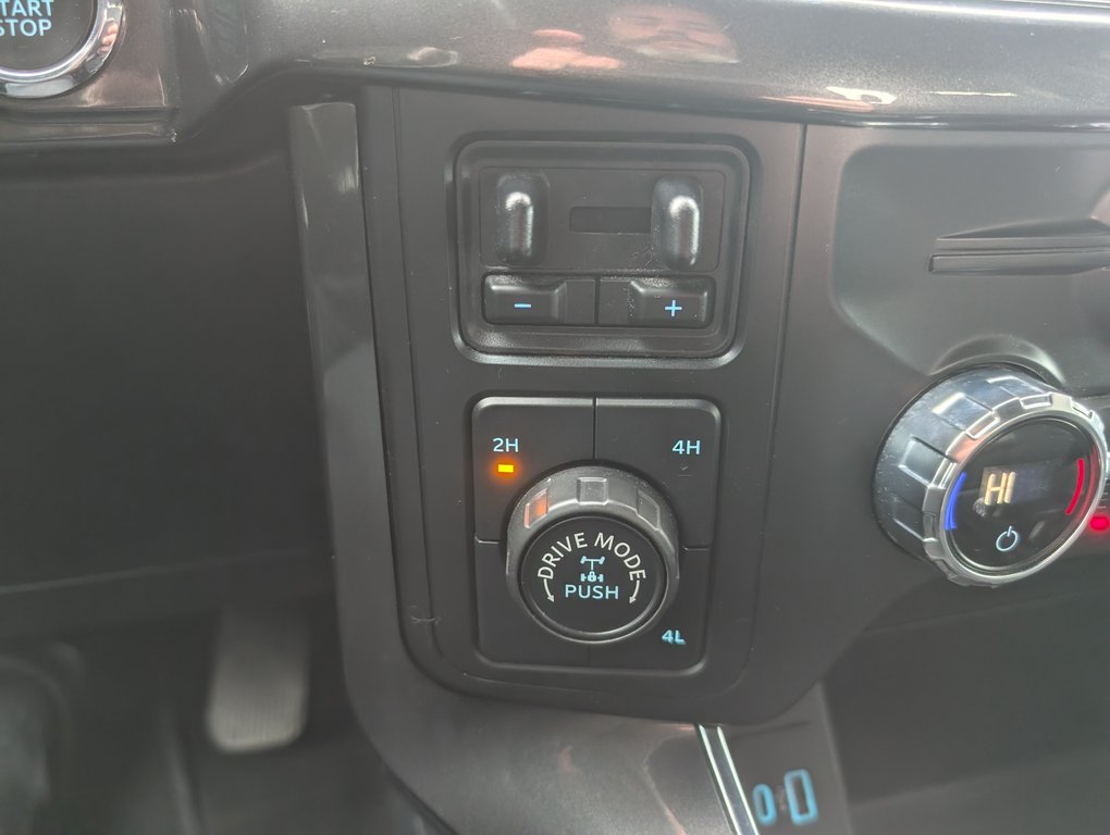 2021 Ford F-150 SUPERCREW XLT FX4 4X4, in Magog, Quebec - 21 - w1024h768px