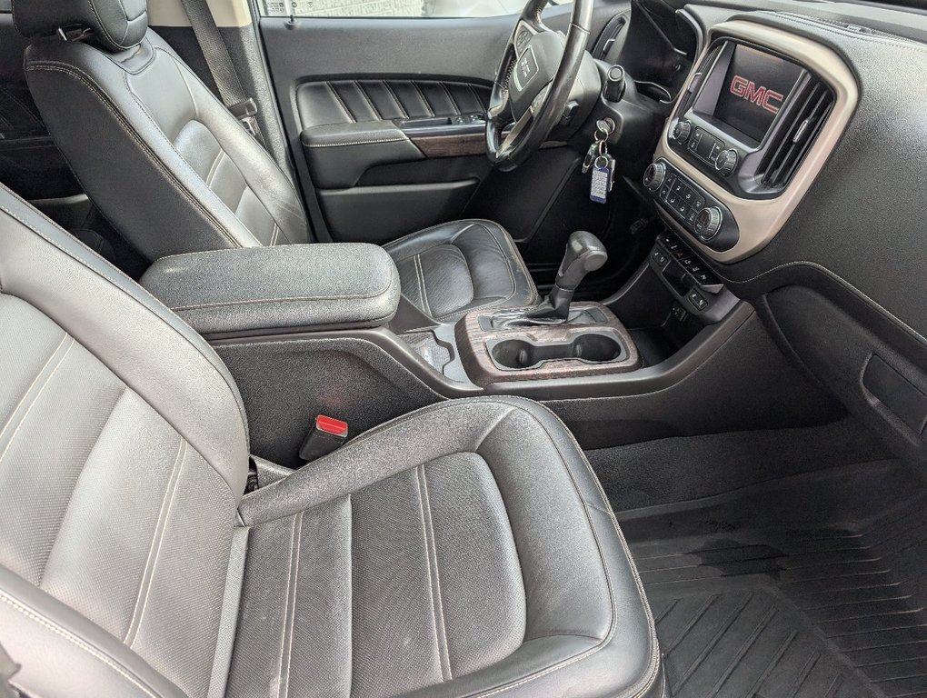 GMC Canyon Denali, 4X4 2021 à Magog, Québec - 10 - w1024h768px