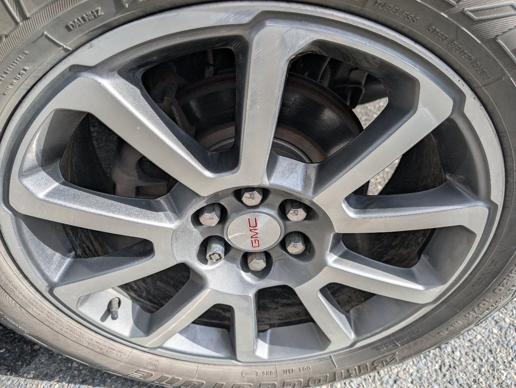 GMC Canyon Denali, 4X4 2021 à Magog, Québec - 28 - w1024h768px