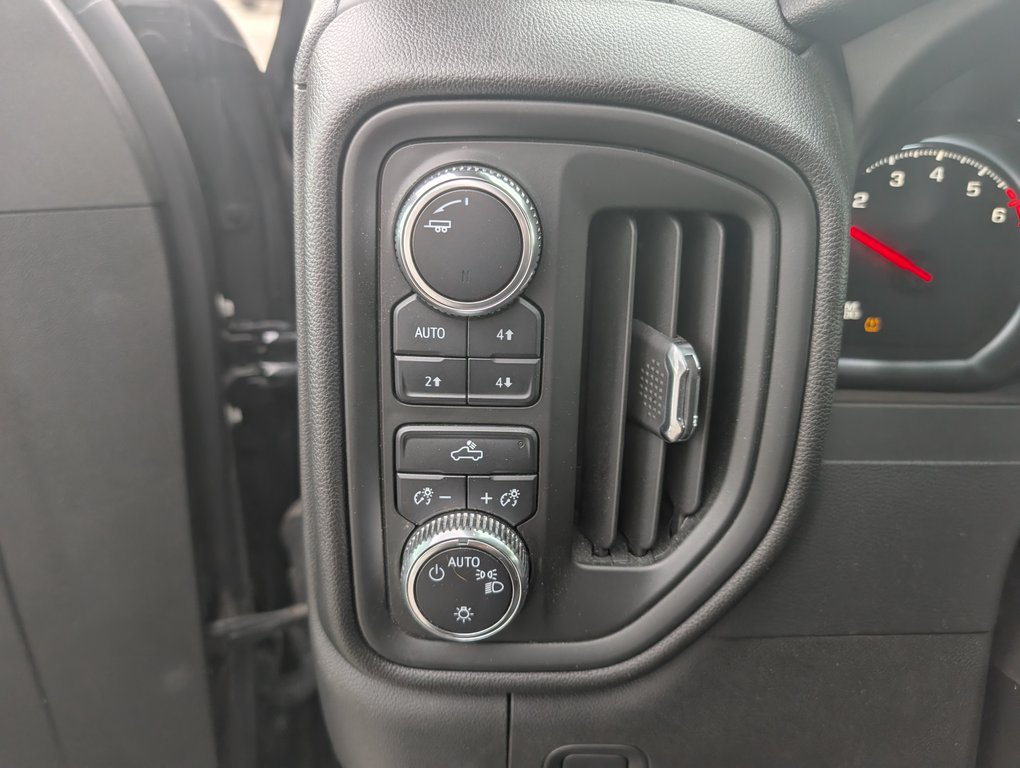 GMC Sierra 1500 Limited Pro 4X4, 2022 à Magog, Québec - 21 - w1024h768px