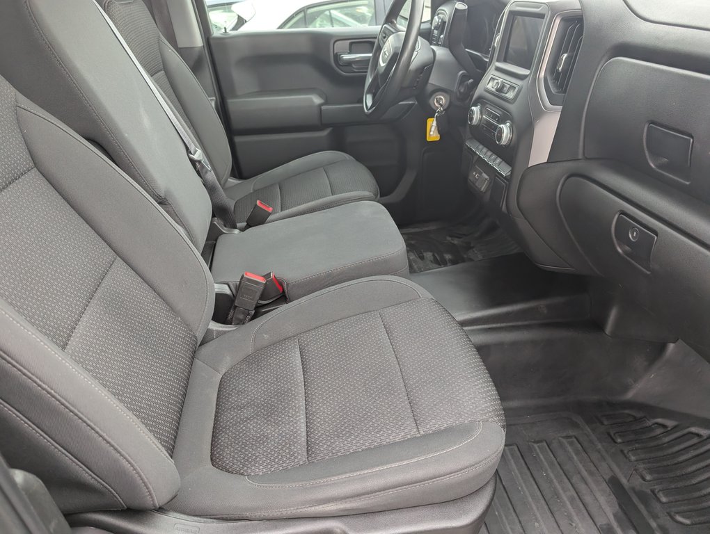 GMC Sierra 1500 Limited Pro 4X4, 2022 à Magog, Québec - 11 - w1024h768px
