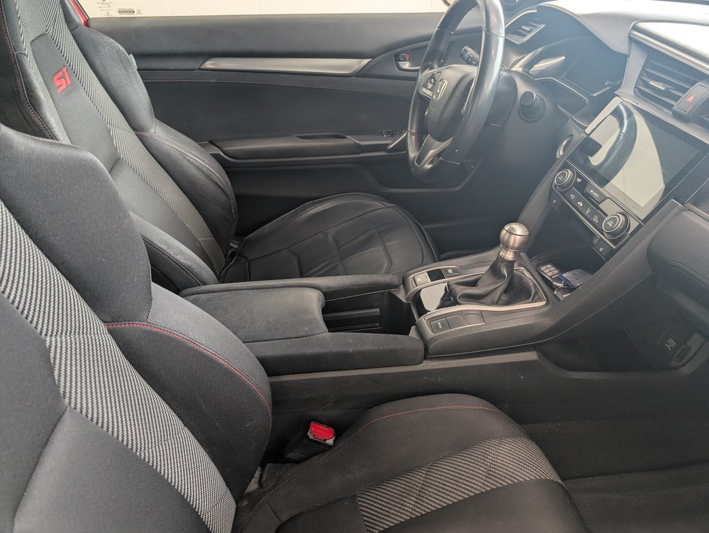 Honda Civic Coupe Si 2017 à Magog, Québec - 6 - w1024h768px