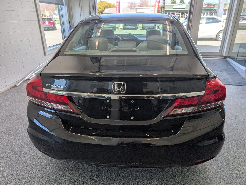 Honda Civic Sedan LX, AUTOMATIQUE, 2015 à Magog, Québec - 4 - w1024h768px