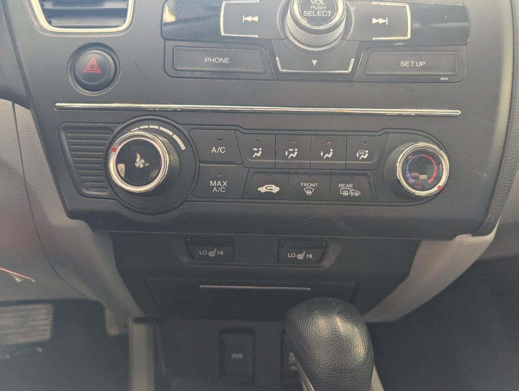 Honda Civic Sedan LX, AUTOMATIQUE, 2015 à Magog, Québec - 15 - w1024h768px