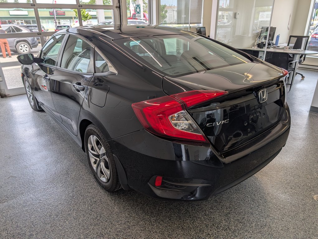 2016 Honda Civic Sedan LX, AUTOMATIQUE, A/C in Magog, Quebec - 4 - w1024h768px