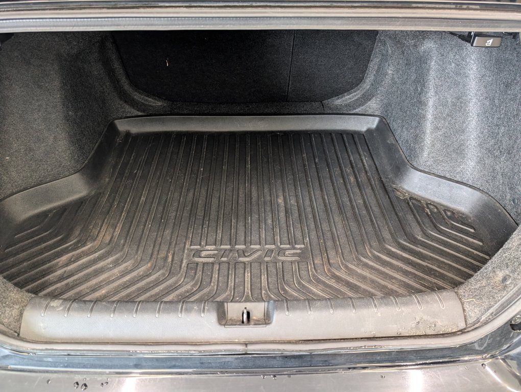 2016 Honda Civic Sedan LX, AUTOMATIQUE, A/C in Magog, Quebec - 6 - w1024h768px