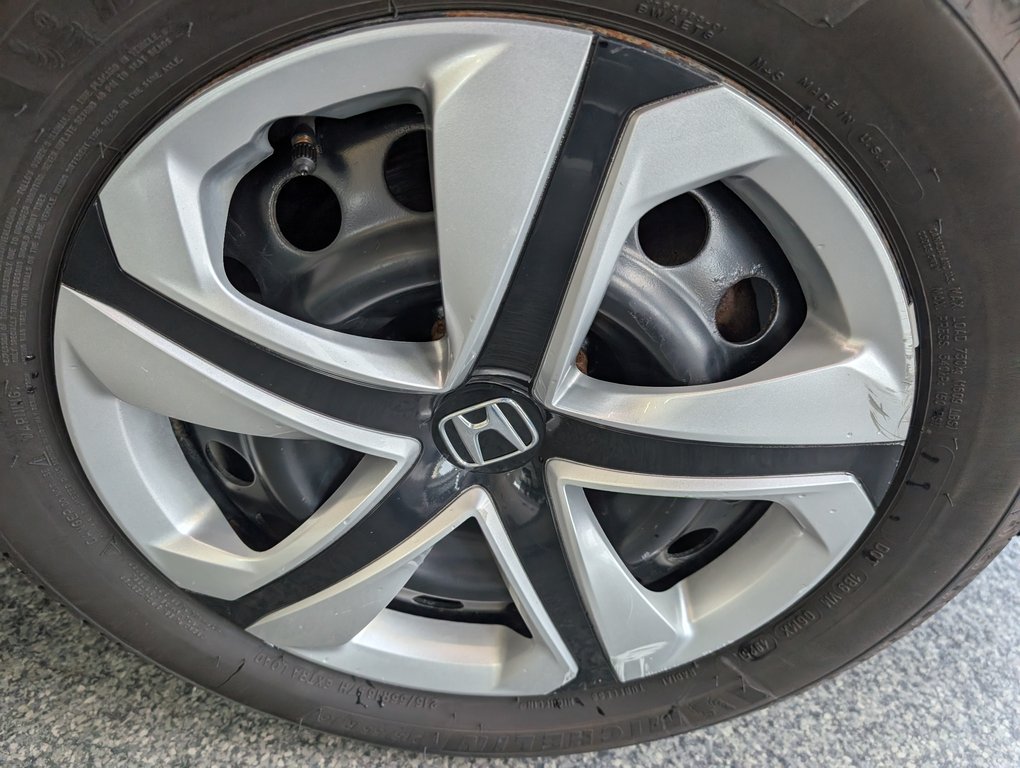 2016 Honda Civic Sedan LX, AUTOMATIQUE, A/C in Magog, Quebec - 23 - w1024h768px