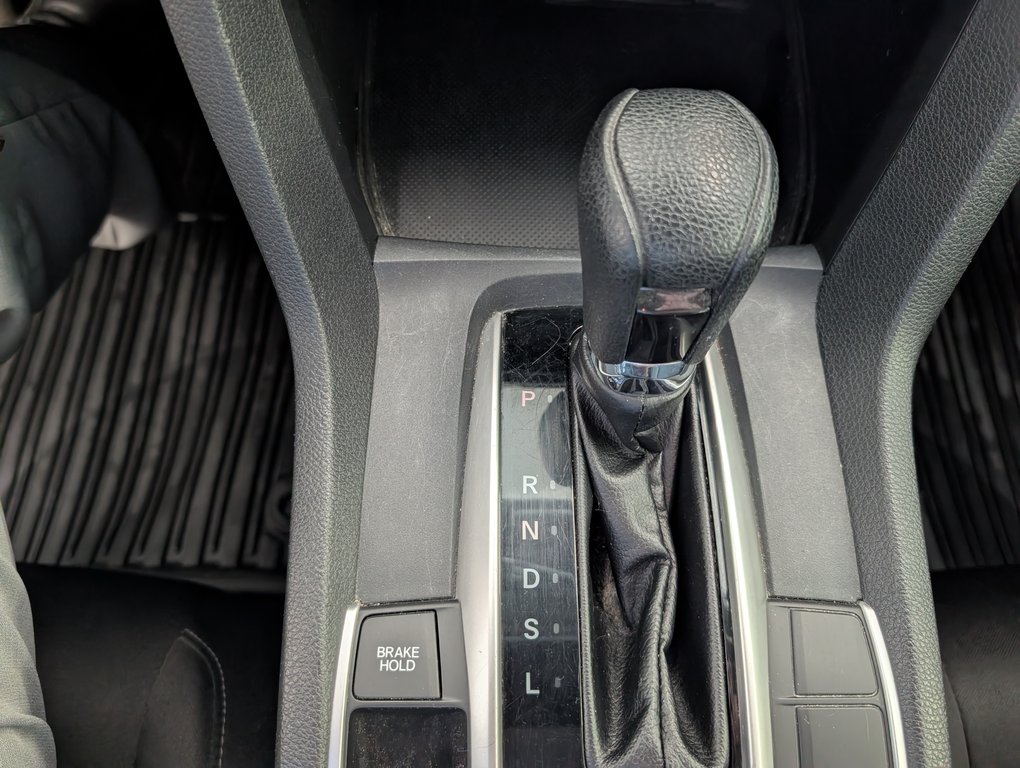 2016 Honda Civic Sedan LX, AUTOMATIQUE, A/C in Magog, Quebec - 16 - w1024h768px