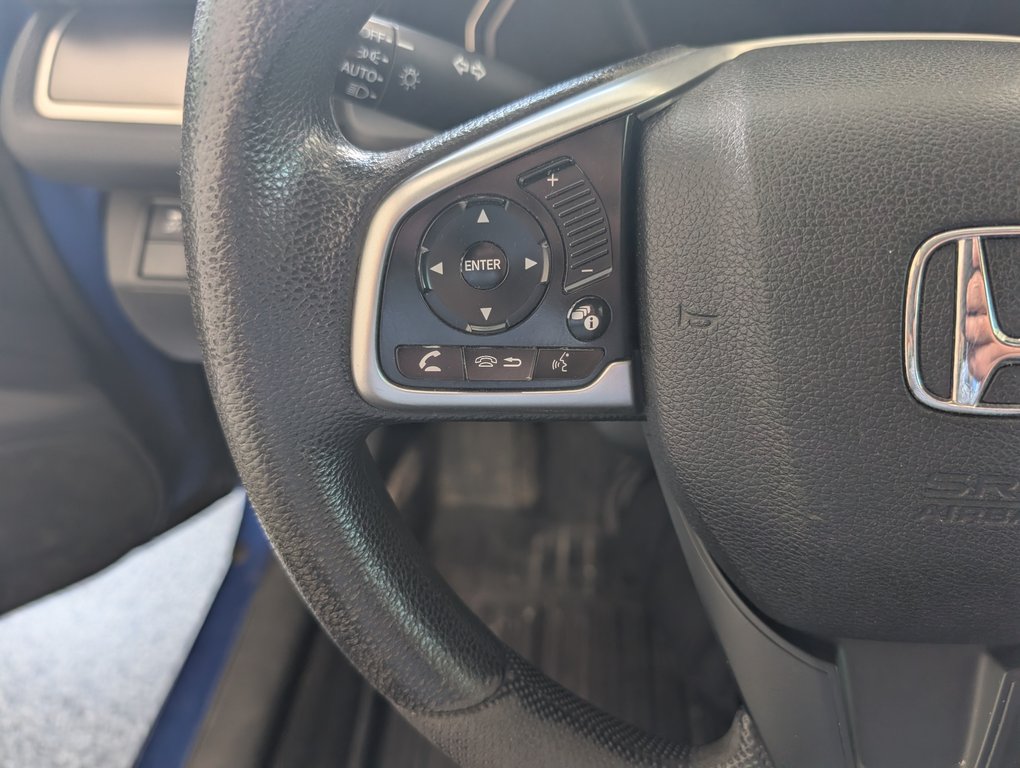Honda Civic Sedan LX 2017 à Magog, Québec - 17 - w1024h768px