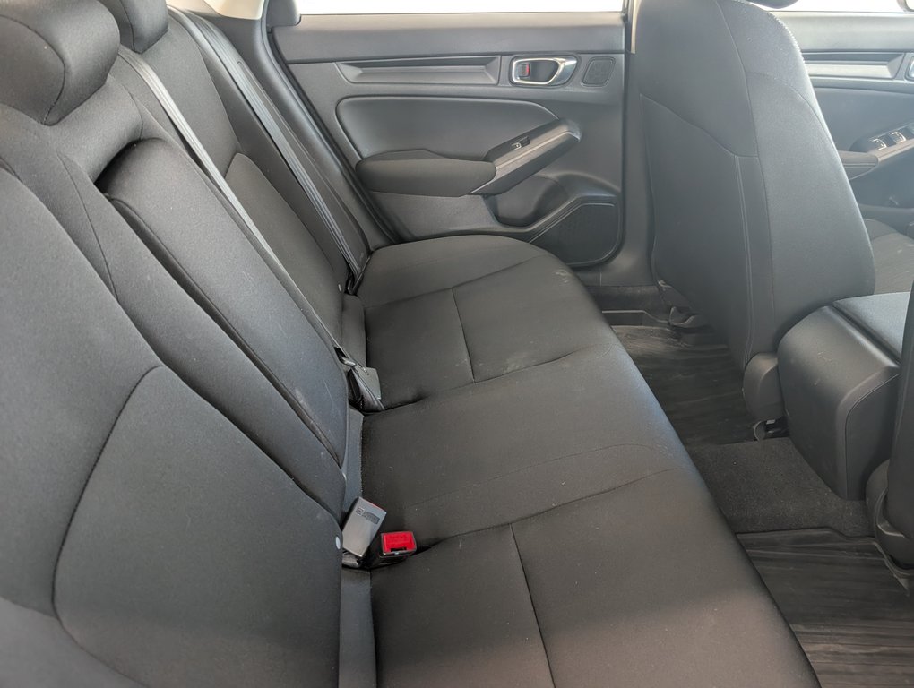2022 Honda Civic Sedan LX in Magog, Quebec - 7 - w1024h768px
