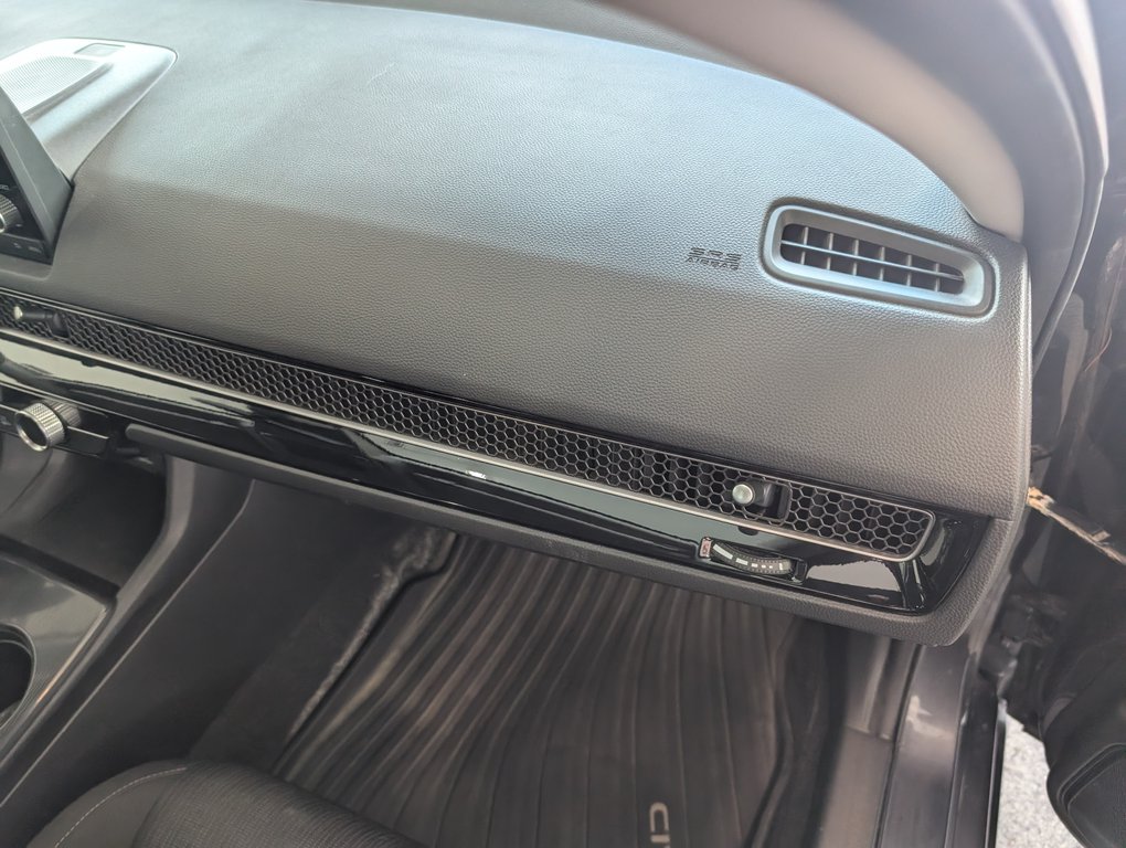 2022 Honda Civic Sedan LX in Magog, Quebec - 9 - w1024h768px