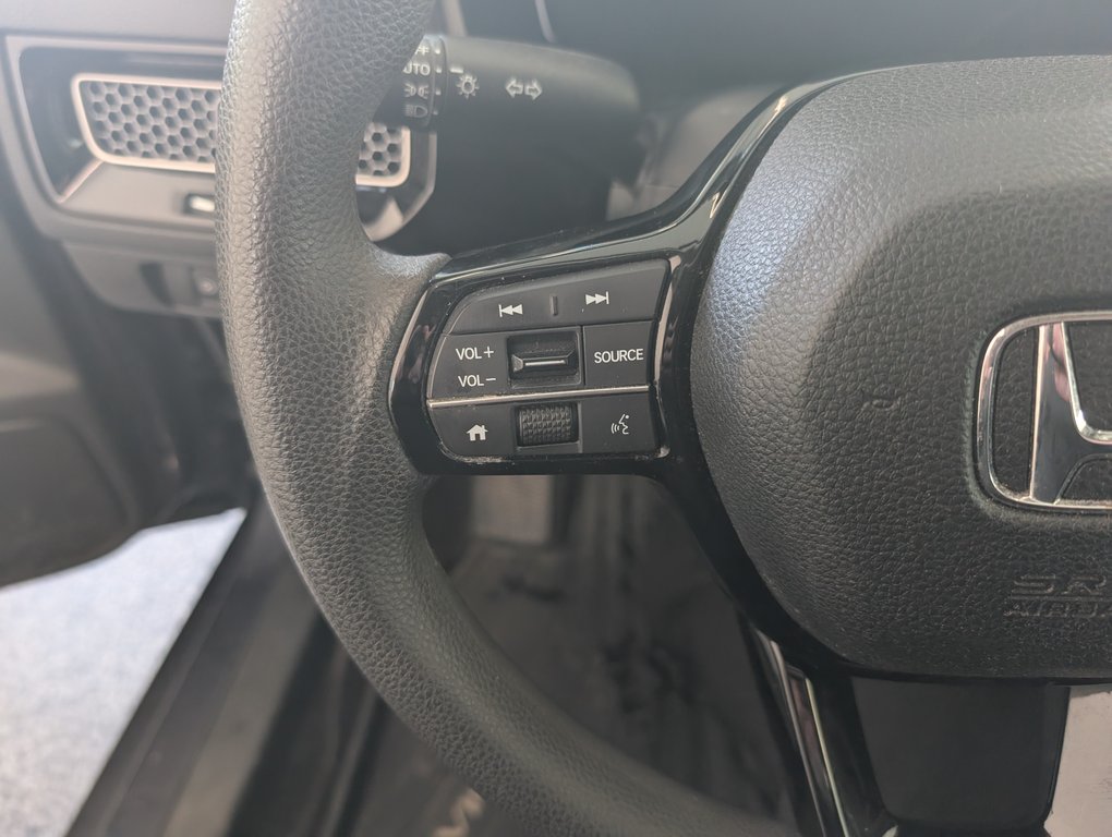 2022 Honda Civic Sedan LX in Magog, Quebec - 18 - w1024h768px