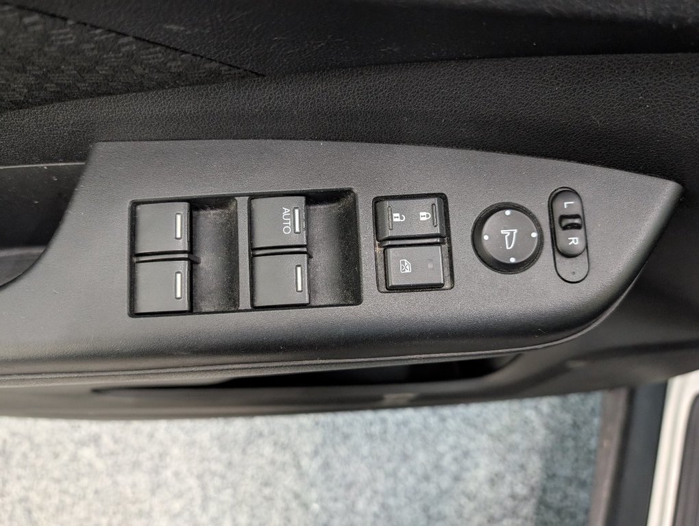 2016 Honda CR-V EX AWD, in Magog, Quebec - 15 - w1024h768px