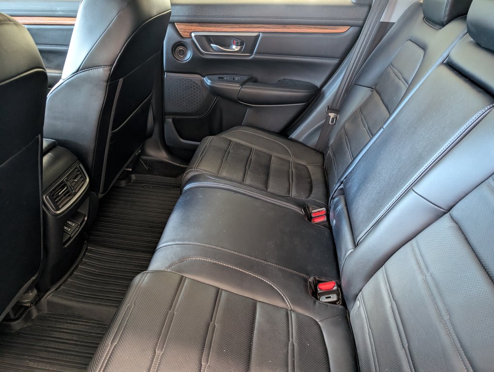 2018 Honda CR-V Touring AWD, in Magog, Quebec - 11 - w1024h768px