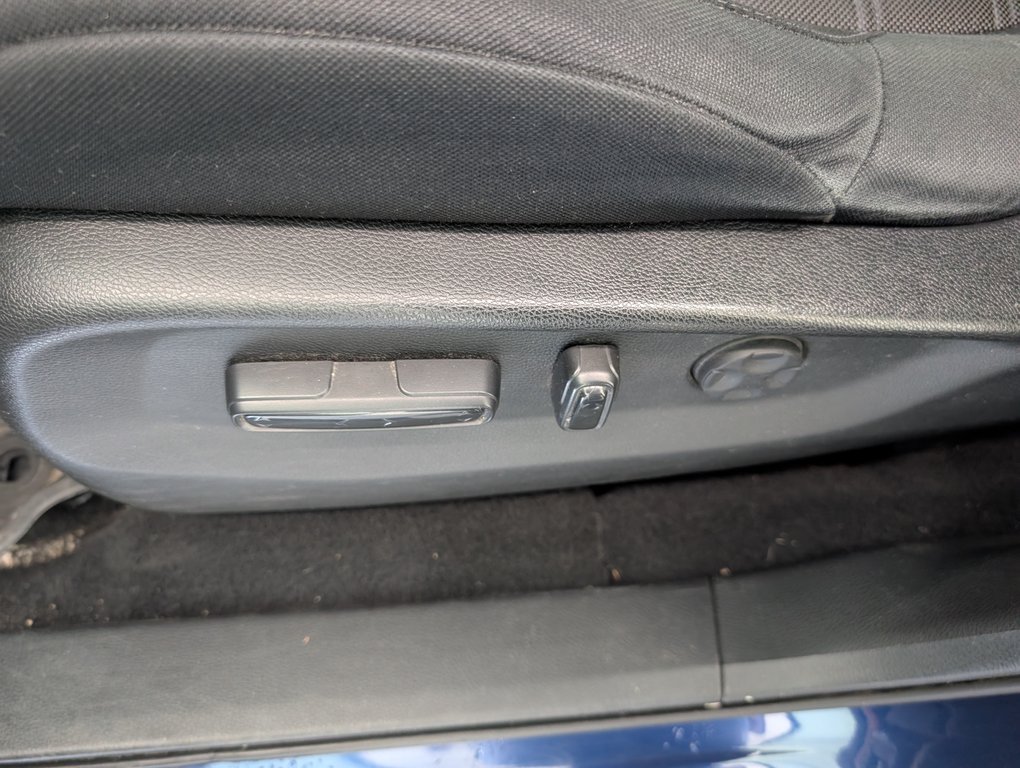 2018 Honda CR-V EX AWD, in Magog, Quebec - 12 - w1024h768px
