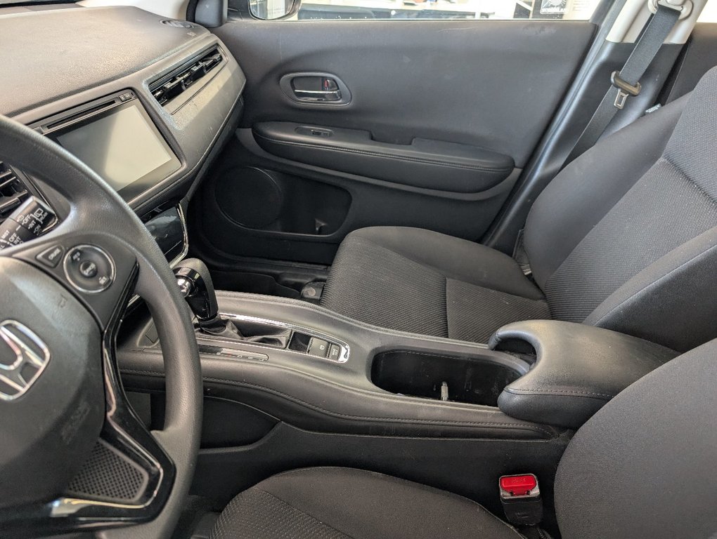 Honda HR-V LX 2016 à Magog, Québec - 11 - w1024h768px