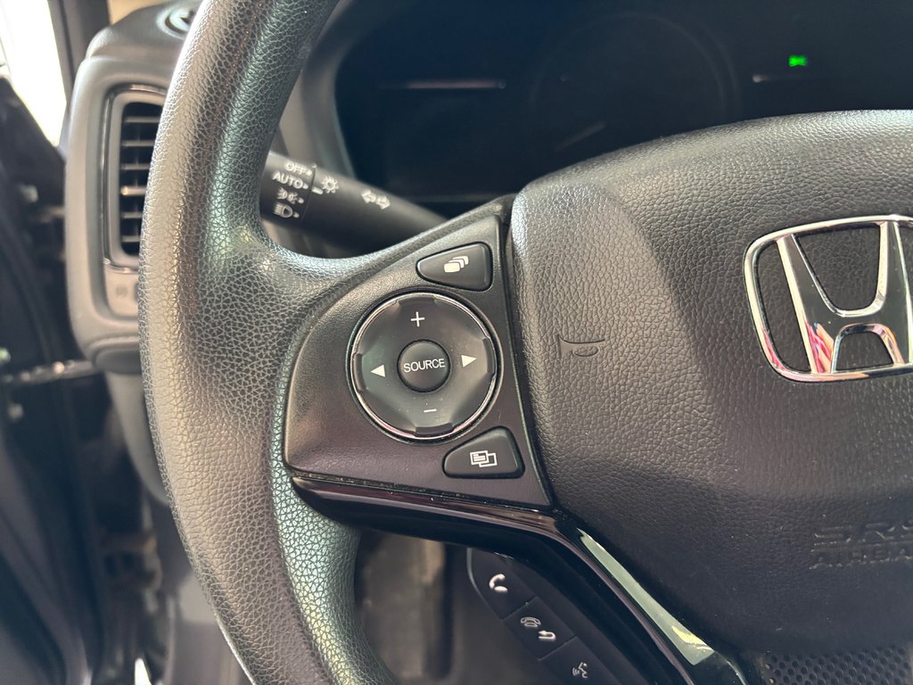 2019 Honda HR-V LX in Magog, Quebec - 15 - w1024h768px