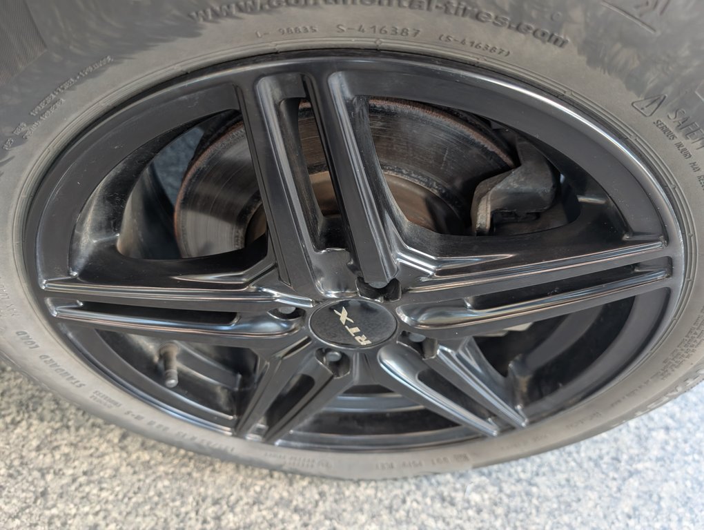 Hyundai Accent Essential 2019 à Magog, Québec - 19 - w1024h768px