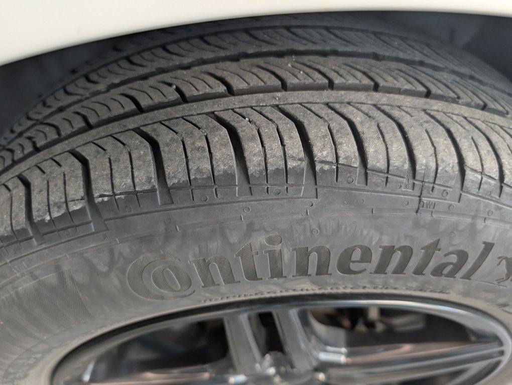 Hyundai Accent Essential 2019 à Magog, Québec - 18 - w1024h768px