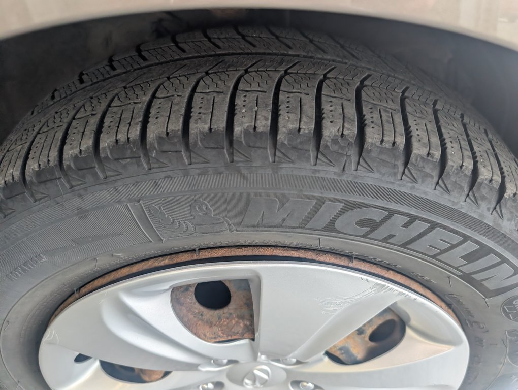 2016 Hyundai Elantra L in Magog, Quebec - 20 - w1024h768px