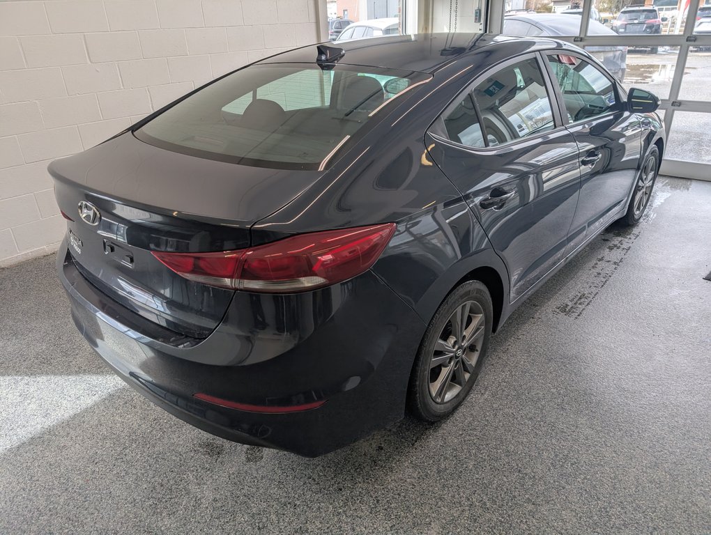 Hyundai Elantra SE, AUTOMATIQUE, A/C, 2017 à Magog, Québec - 3 - w1024h768px