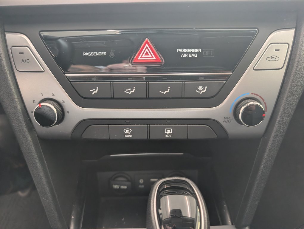 2017 Hyundai Elantra AUTOMATIQUE, A/C, in Magog, Quebec - 16 - w1024h768px