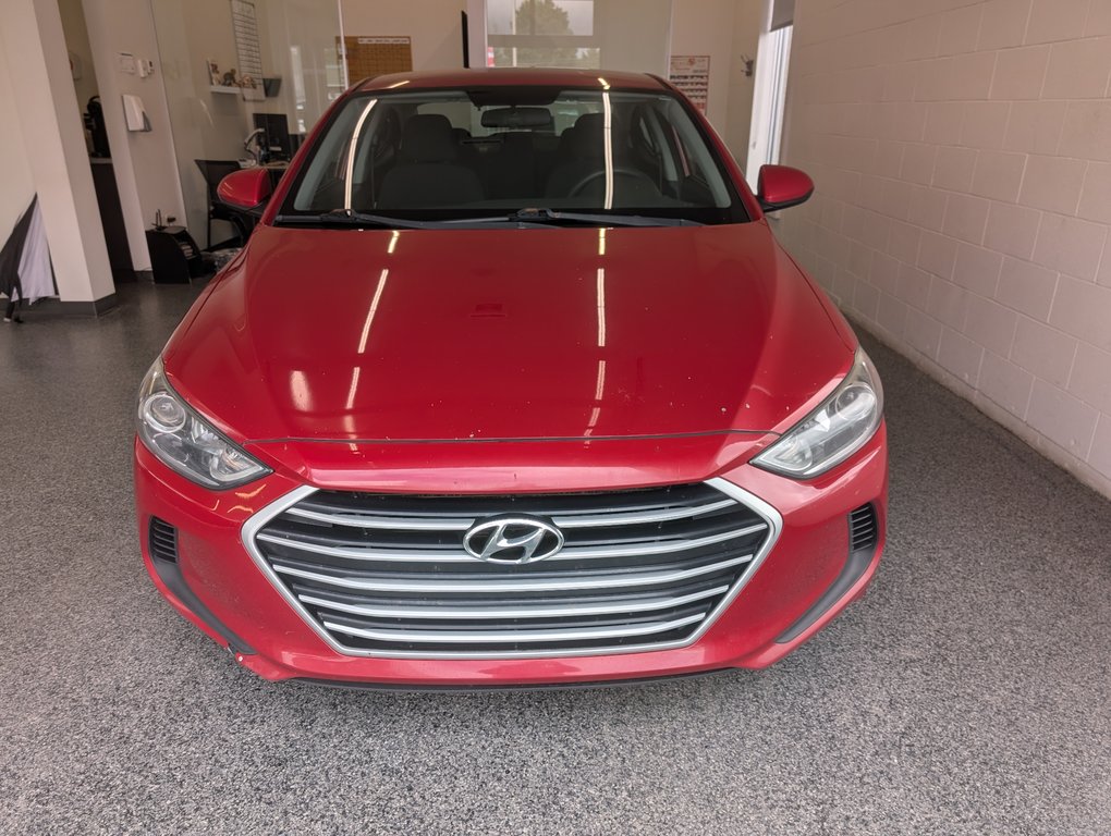 2017 Hyundai Elantra AUTOMATIQUE, A/C, in Magog, Quebec - 5 - w1024h768px