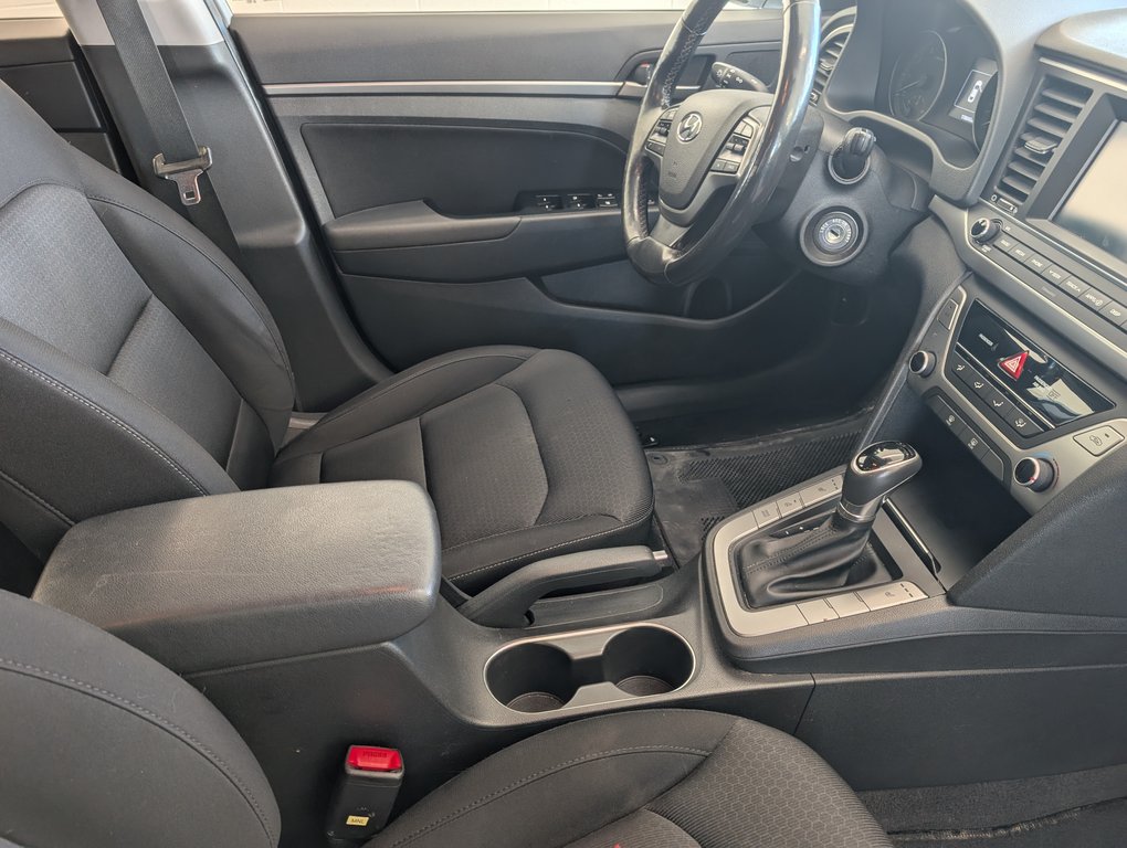 2018 Hyundai Elantra GL, AUTOMATIQUE, in Magog, Quebec - 9 - w1024h768px