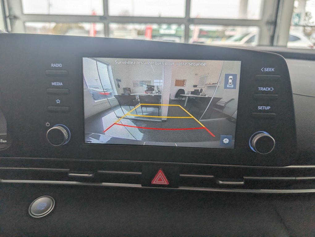 Hyundai Elantra Preferred 2021 à Magog, Québec - 16 - w1024h768px