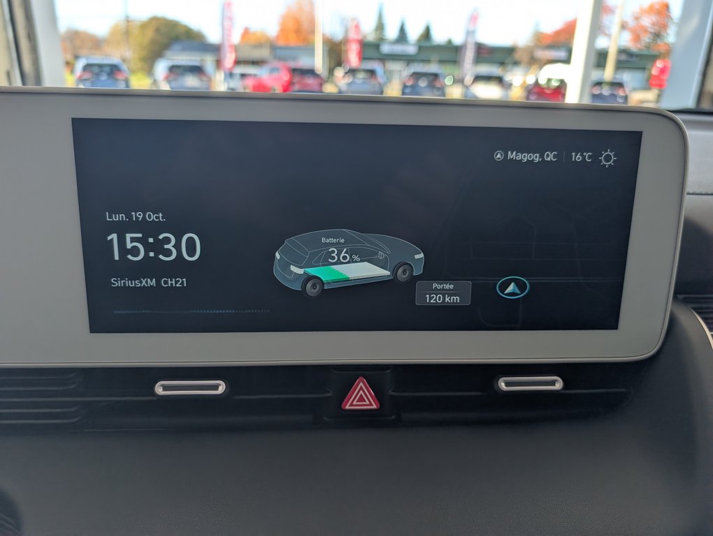 2023 Hyundai IONIQ 5 Preferred in Magog, Quebec - 16 - w1024h768px