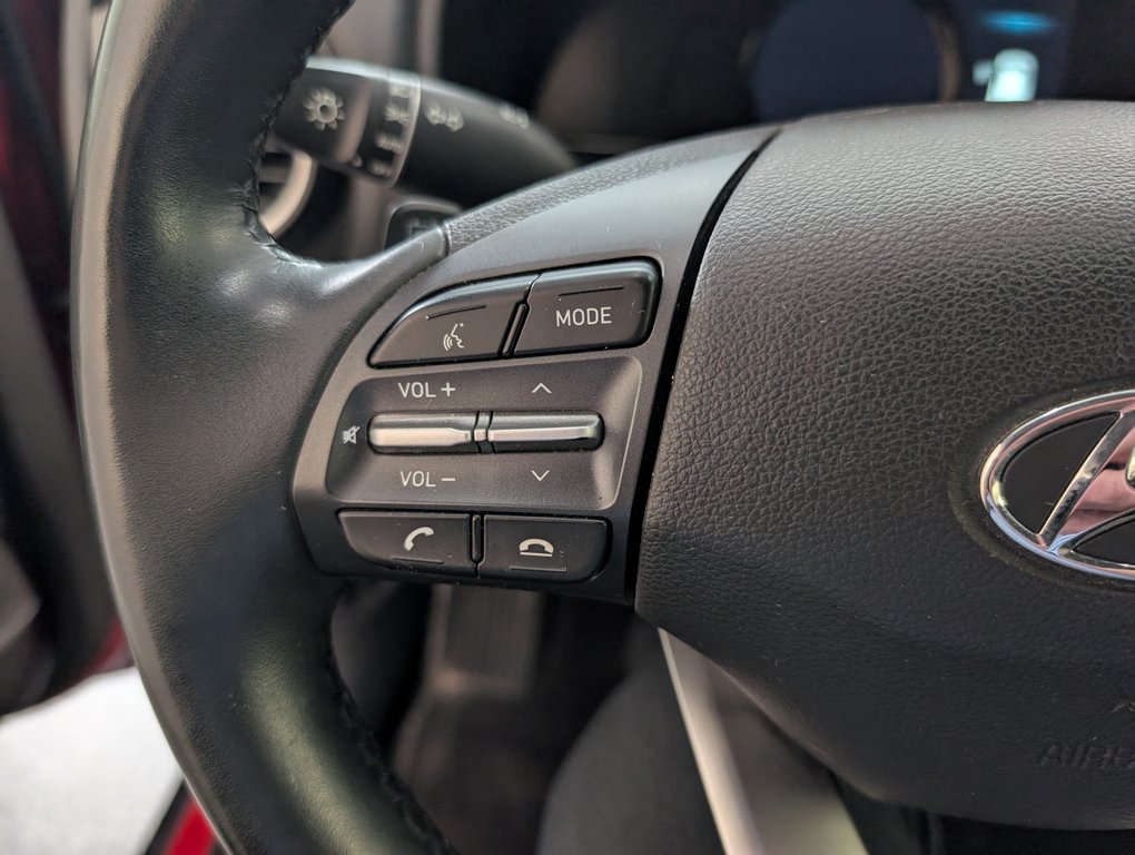Hyundai Kona Electric Preferred w/Two-Tone Roof 2020 à Magog, Québec - 18 - w1024h768px