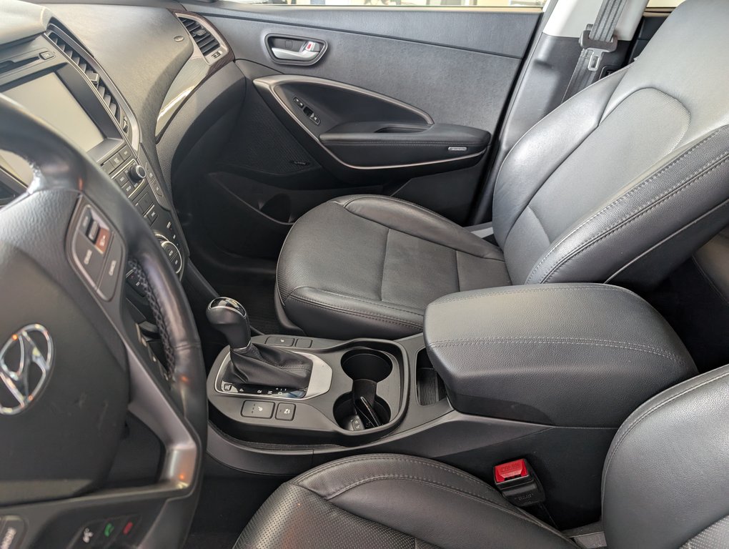 2017 Hyundai Santa Fe Sport Luxury AWD, in Magog, Quebec - 12 - w1024h768px
